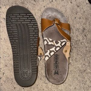 Mephisto Tan and Black Sandals with Geometric Pattern